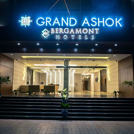 Grand Ashok Hotel Thanjavur Exterior foto