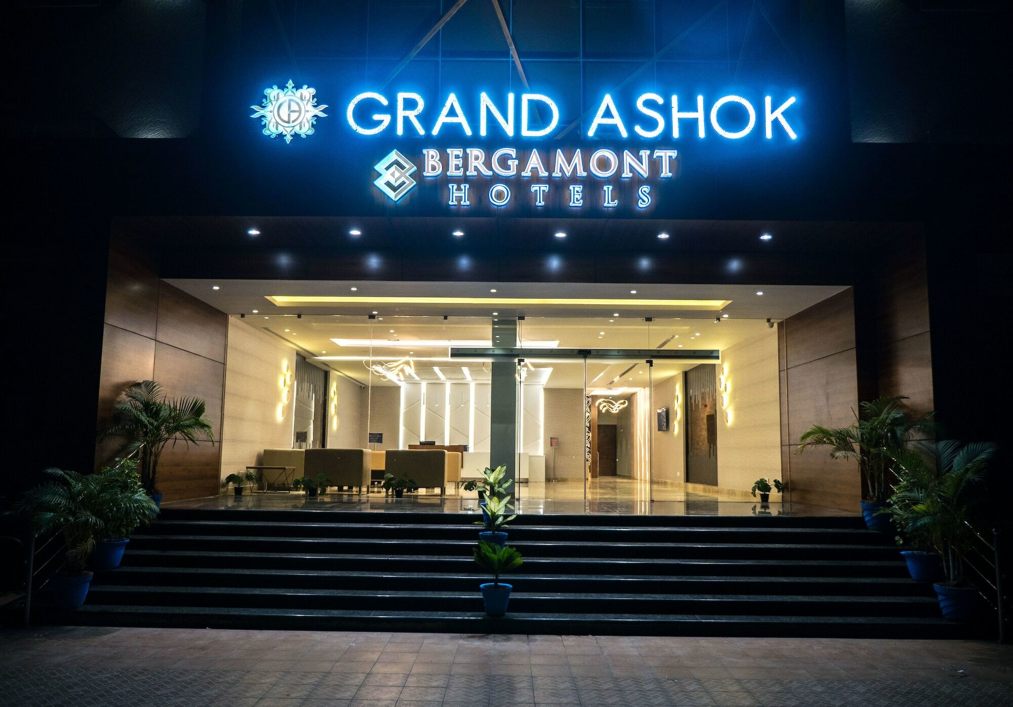 Grand Ashok Hotel Thanjavur Exterior foto